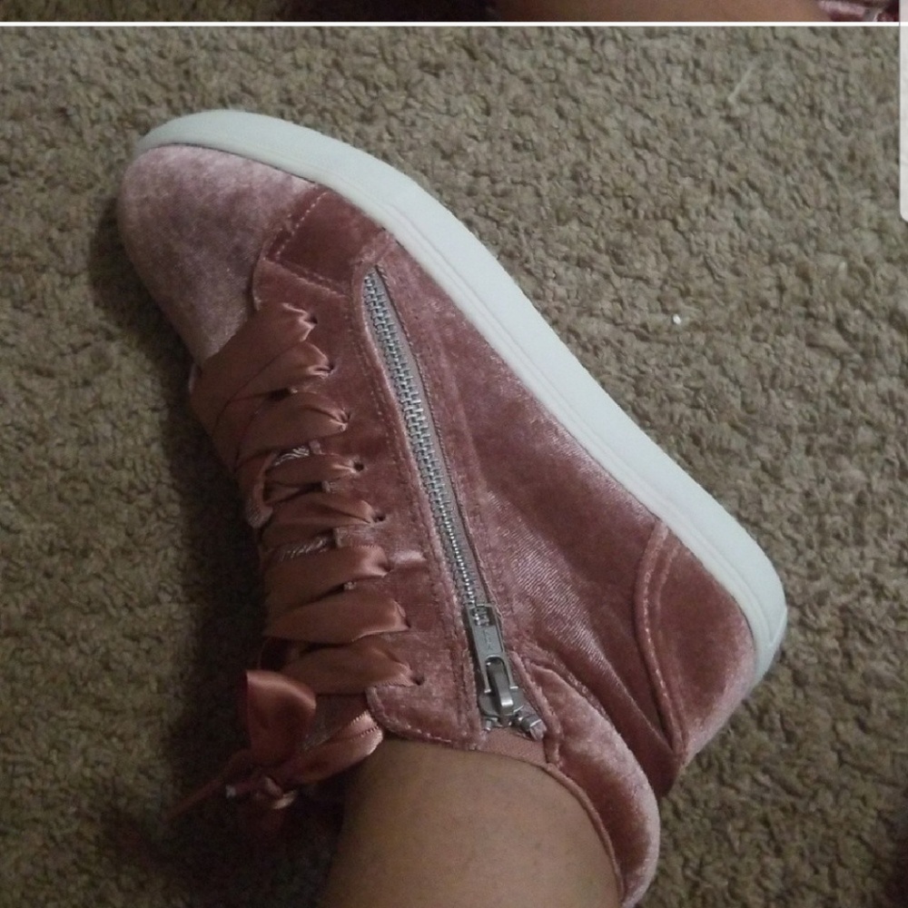 "SAHARA" Rose Gold shoes